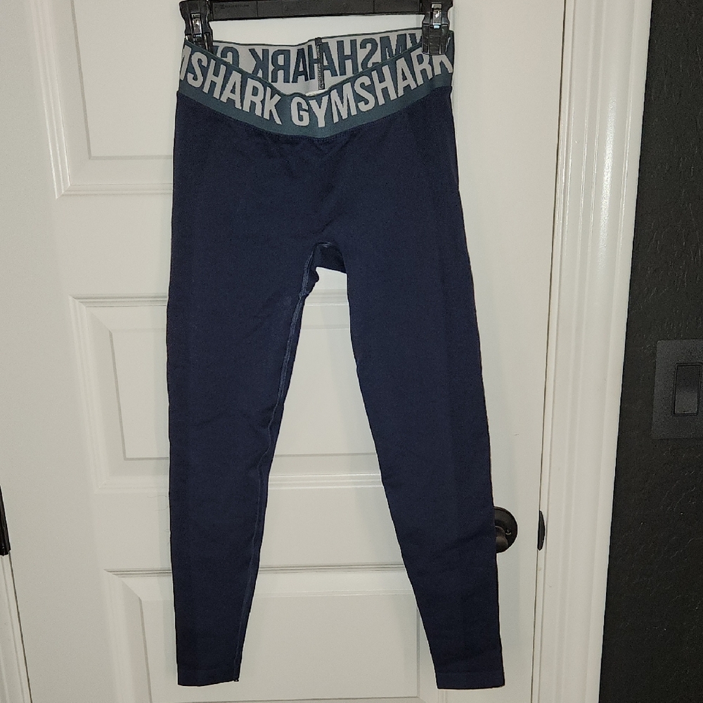 NWOT Gymshark Blue Leggings